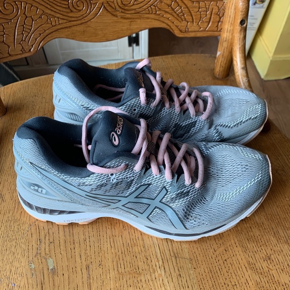 🍄 5/$25 Asics Running Shoes size 9.5 - Picture 2 of 8